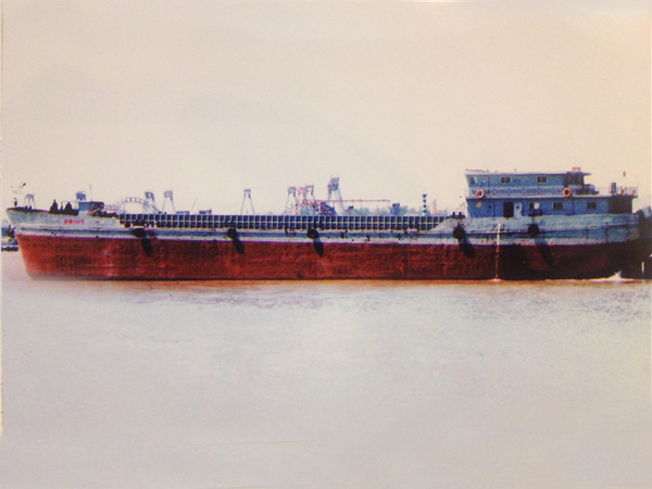 1-130R416355TJ.JPG